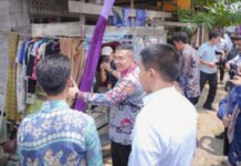 Wamen Ossy Serahkan Sertipikat Bagi MBR di Kalsel, Dukung Penyediaan Rumah Layak Huni