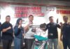 Gebyar Hadiah Sobek Label Yamalube, Konsumen di Palembang Raih Hadiah Utama Yamaha Mio M3