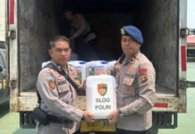 Polda Sumsel Salurkan 100 Jerigen Cairan X-Fire ke 11 Polres untuk Perkuat Penanganan Karhutla