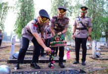 HUT Lalu Lintas ke-71, Dirlantas Polda Sumsel Pimpin Tabur Bunga di TMP Siguntang