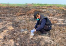 Polres OKI Buru Jejak Api di Ulak Kemang Baru, Labfor Ambil Sampel Abu