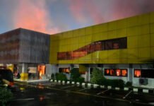 Wamen Ossy Tinjau Kebakaran Kantah Karawang, Prioritaskan Keselamatan dan Pemulihan Layanan