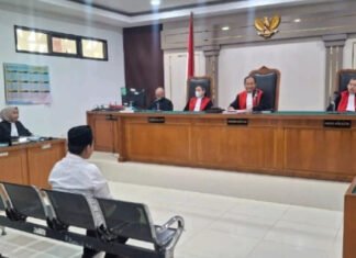 Kasus Tipikor Kas dan E-Batara Pos, Kepala KCP PT Pos Air Sugihan Kanan Dituntut 8 Tahun 6 Bulan Penjara