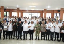 Peringati Hari Sumpah Pemuda, Pemkab OKI Beri Penghargaan kepada 10 Pemuda Berprestasi