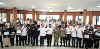 Peringati Hari Sumpah Pemuda, Pemkab OKI Beri Penghargaan kepada 10 Pemuda Berprestasi
