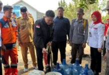 Jelang HAKORDIA 2026, Kejari OKI Bersama ASLINMAS dan ABPEDNAS Salurkan 20.000 Liter Air Bersih ke Masyarakat