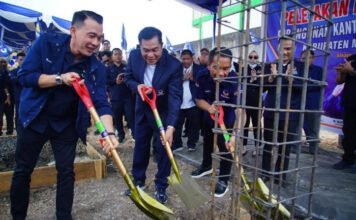 Bupati Toha Letakkan Batu Pertama Kantor NasDem Muba, Dibangun dari Gotong Royong Kader